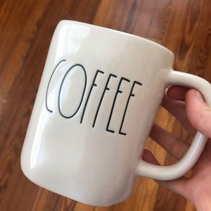 ❤️ Rae Dunn “COFFEE” mug